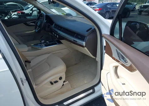 2018 Audi Q7 2.0T Premium z USA, uszkodzony, nr VIN WA1LHAF76JD004462